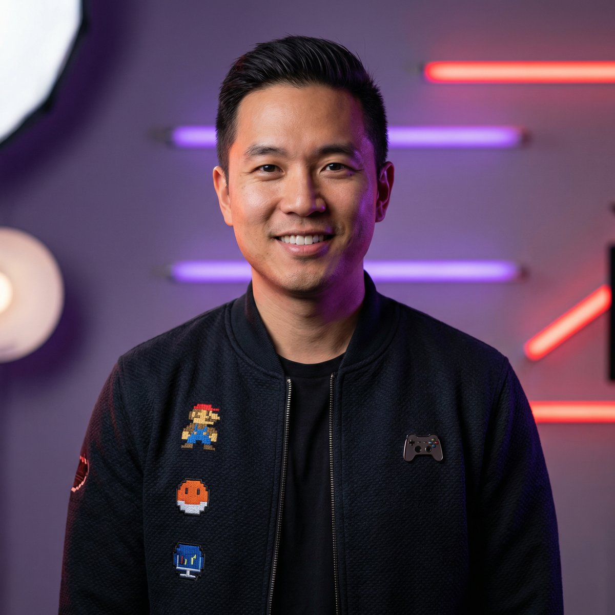 男同网游戏解说导演陈锐峰